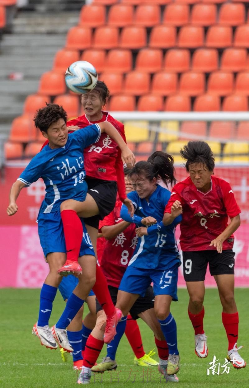 全国女足联赛浙江赛区在义乌收官 受市民关注